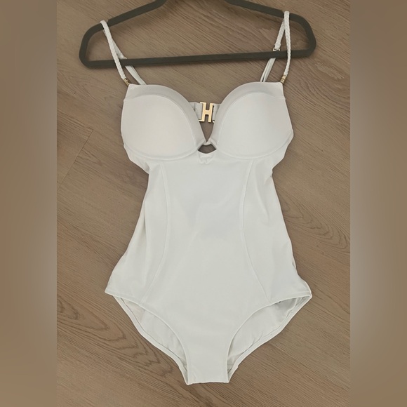 HEIDI KLUM Designer Stunning Sun Muse Classic Demi White One Piece Sz 10 - Picture 3 of 8